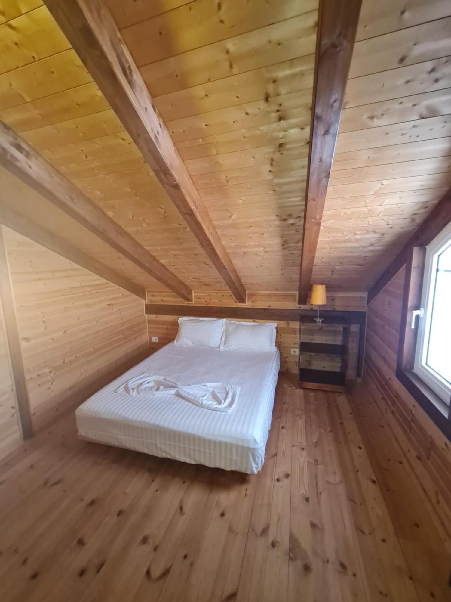 Sol Apartments Gjiri Lalzit Durres Bagian luar foto