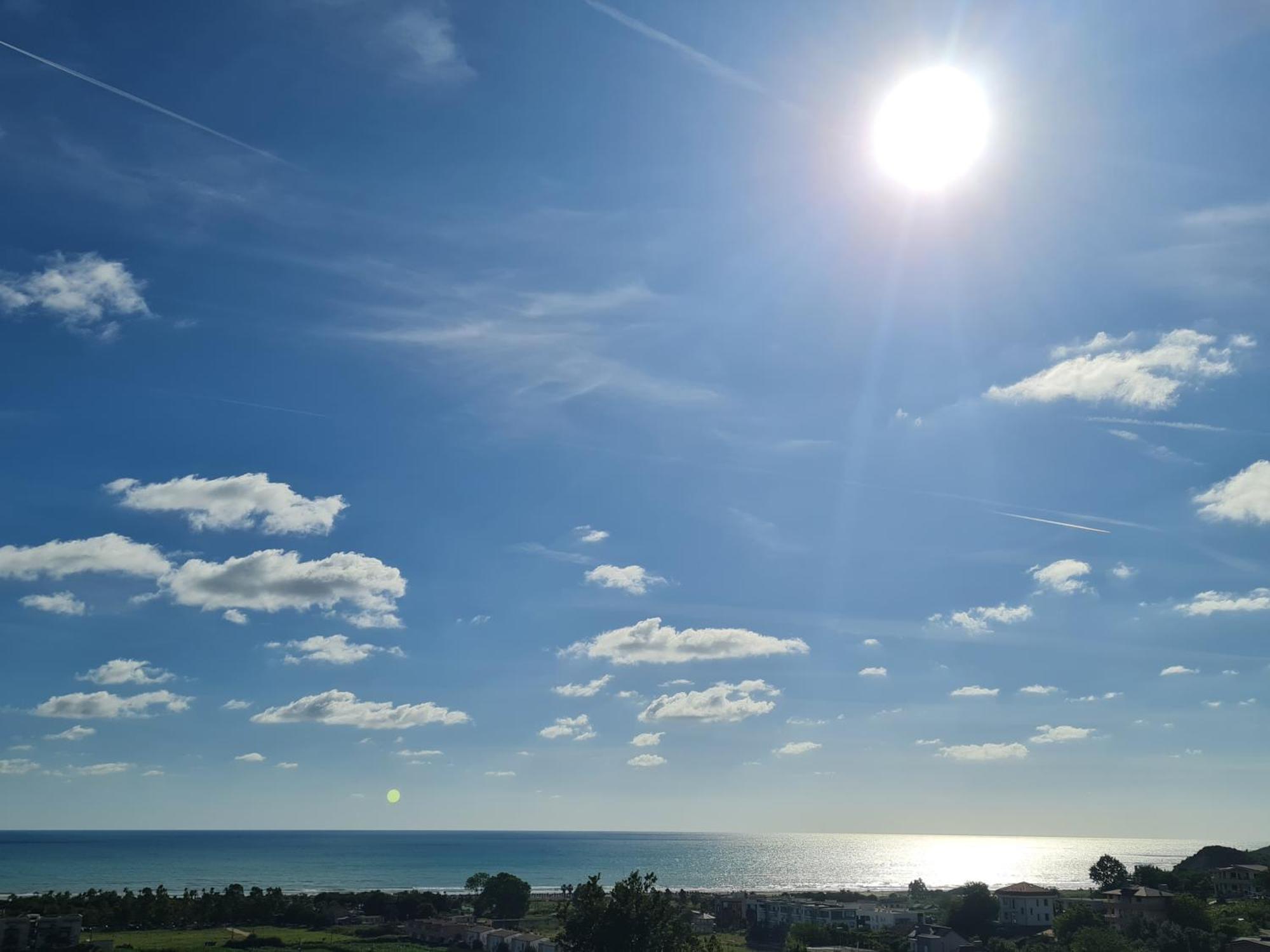 Sol Apartments Gjiri Lalzit Durres Bagian luar foto